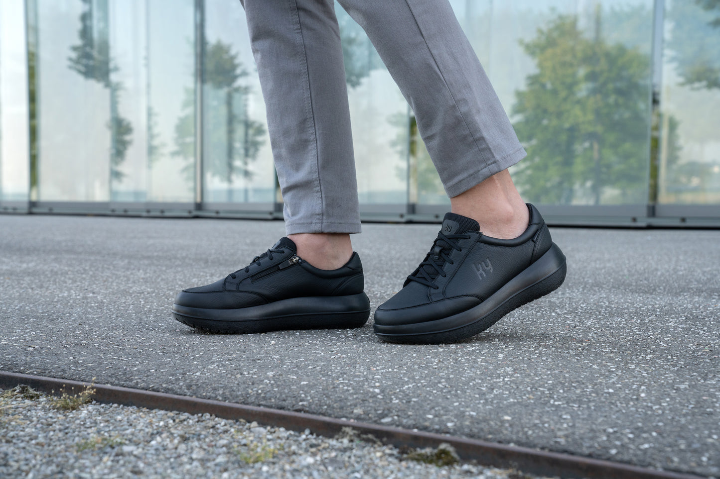 Zürich II Black, kybun, kybun Schuhe, kybun Schuhe kaufen, kybun Schuh, kybun Schuhe testen, kybun Schuhe Damen, kybun Schuhe Herren, Schuhe kybun, Schuhe von kybun, kibon Schuhe, kybun Shop, VITA REGIA, https://vita-regia.eu
