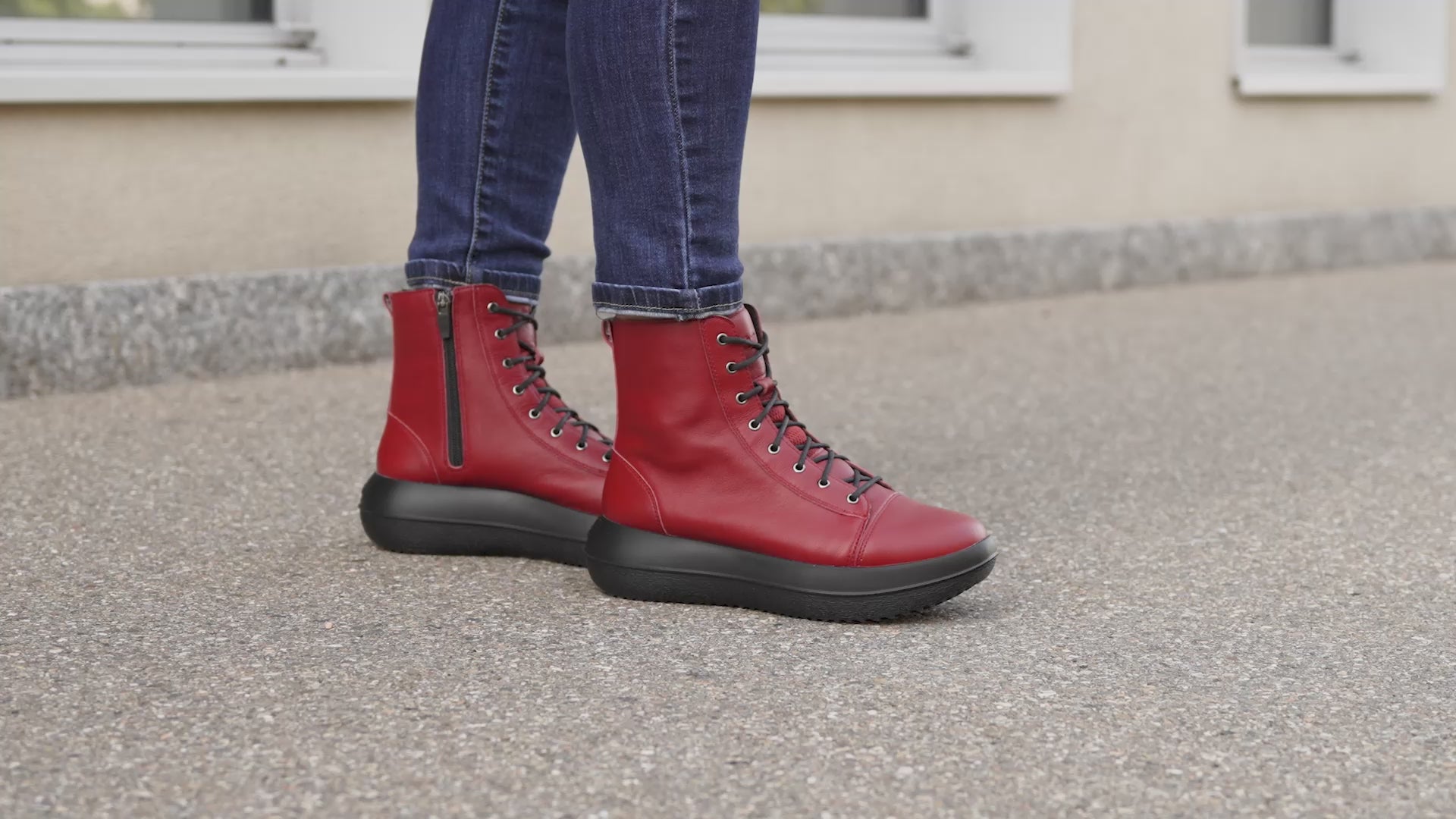 Arosa Red, kybun, kybun Schuhe, kybun Schuhe kaufen, kybun Schuh, kybun Schuhe testen, kybun Schuhe Damen, kybun Schuhe Herren, Schuhe kybun, Schuhe von kybun, kibon Schuhe, kybun Shop, VITA REGIA, https://vita-regia.eu
